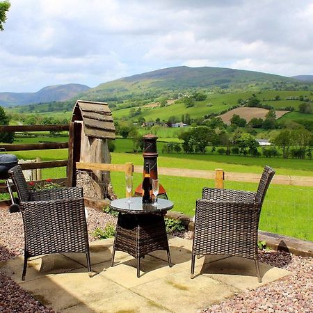 Villa The Retreat Llanrhaeadr-ym-Mochnant Exterior foto