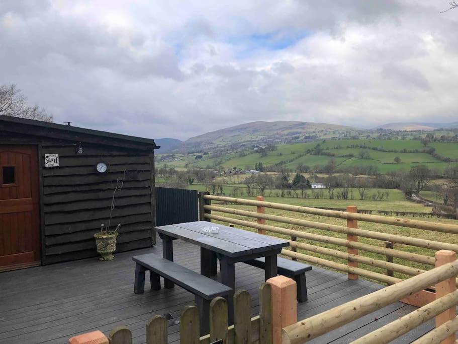 Villa The Retreat Llanrhaeadr-ym-Mochnant Exterior foto